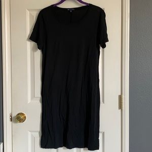 Gap Black T-Shirt Dress